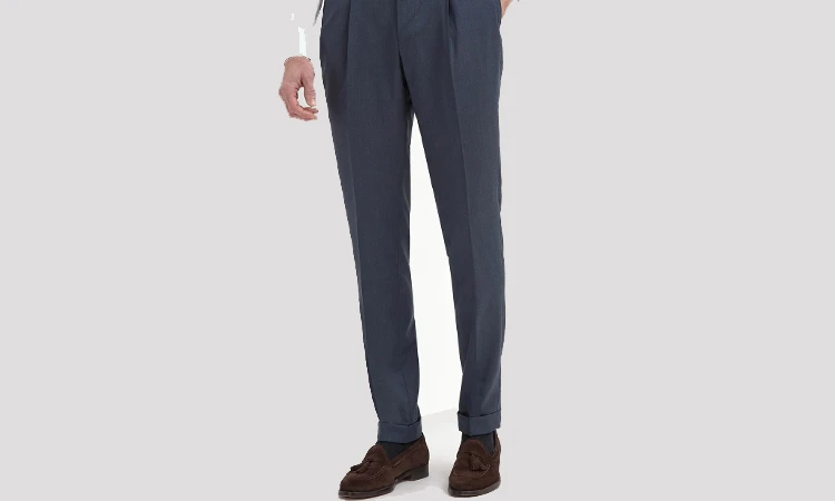 2. Pantalon Bleu (T)rousers