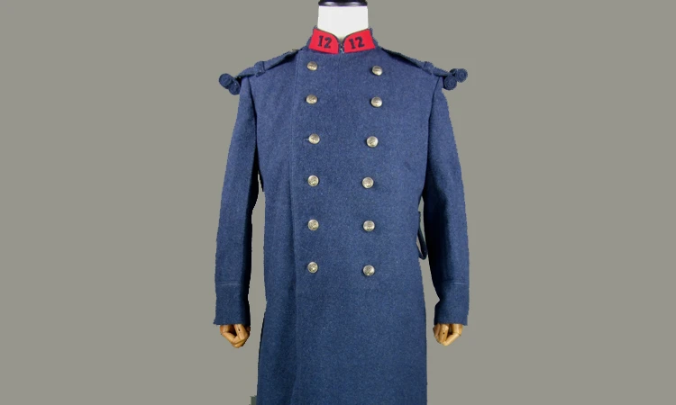5. Greatcoat (Capote de Poilu)