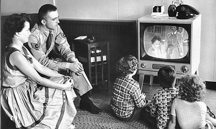 Growth of Mass Culture & Consumer Entertainment