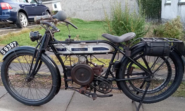 Douglas 2¾hp and 4hp (UK)