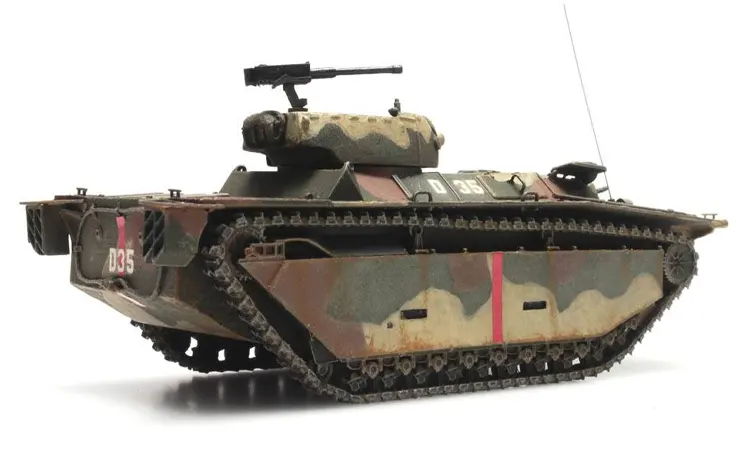 Landing Vehicle Tracked (LVT):